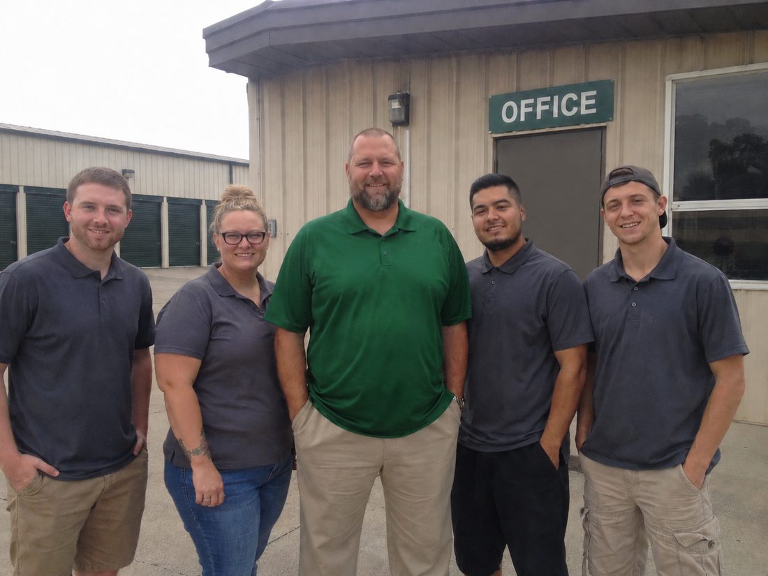 Pest control professionals in Moreno Valley, CA